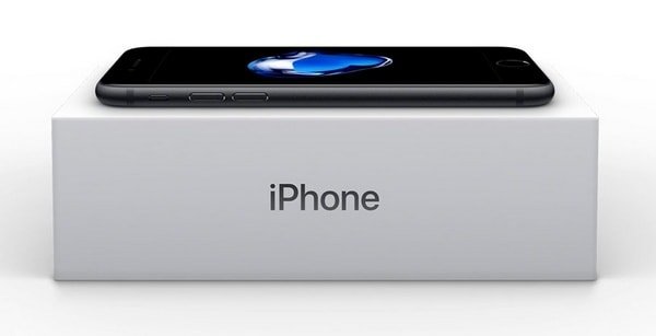 Apple iPhone 7 -     