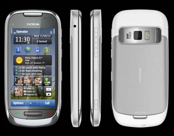  Nokia C7:   