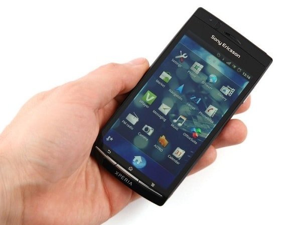 Sony Ericsson Xperia arc — Обзор