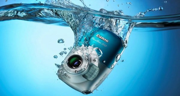Чем грозит фотоаппарату морская вода?