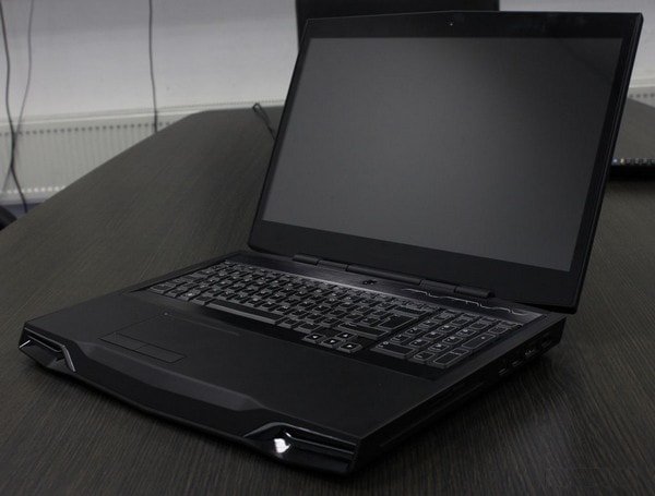 Обзор ноутбука для геймеров — Dell Alienware M17X