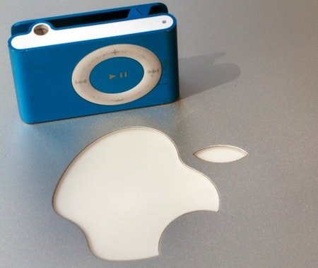Музыкальный плеер iPod shuffle