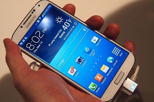   2013 : Galaxy S4