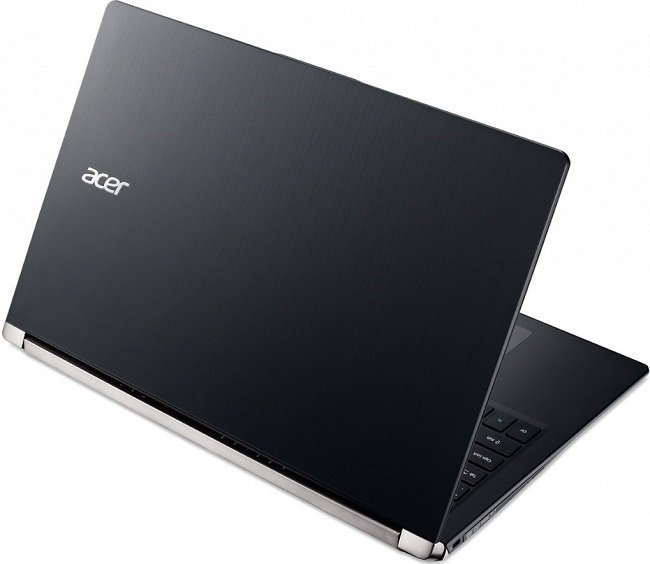Быстрые и компактные ноутбуки Acer Aspire V Nitro