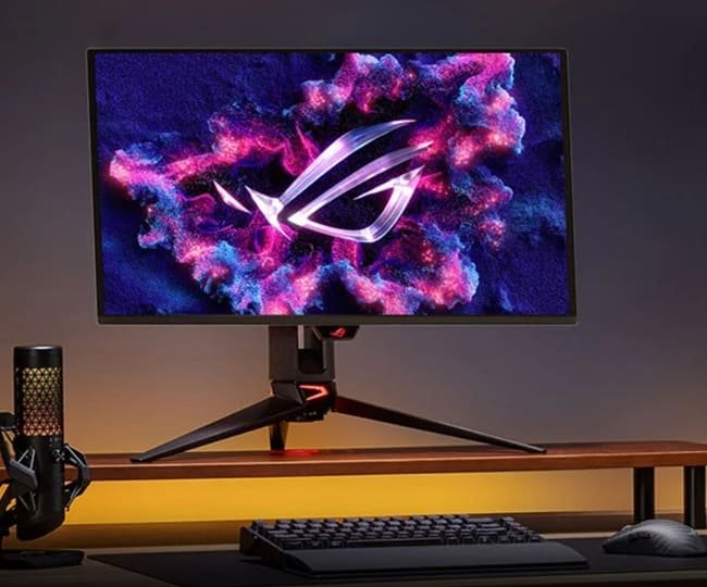  27- 4K   Asus ROG Swift PG27UCDM